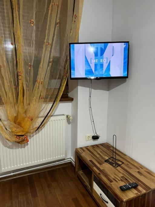 Iazi Apartament Braşov Buitenkant foto